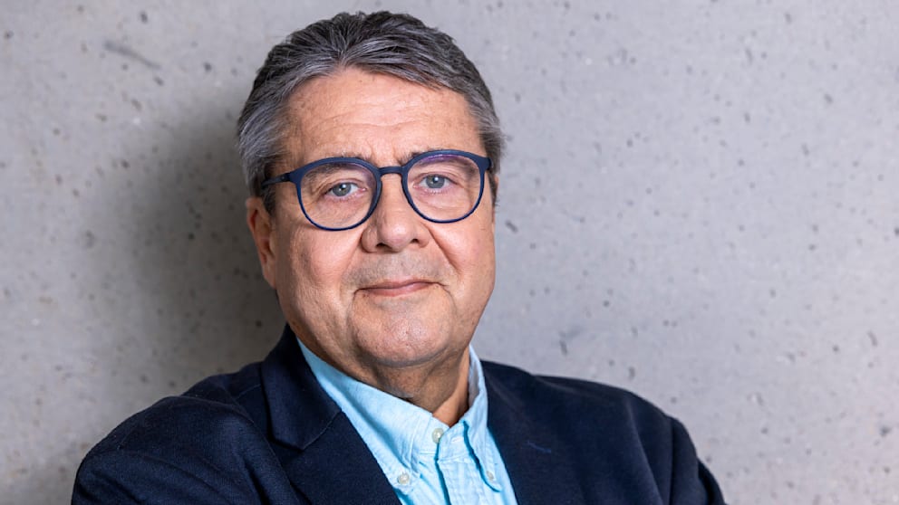 Will, dass Deutschland wieder stärker wird – politisch und wirtschaftlich: Ex-Vizekanzler Sigmar Gabriel