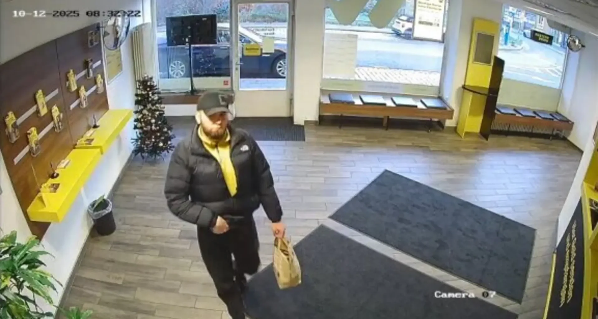 Polizei sucht Zeugen: Überfall auf Western Union in der Ludwigsstraße