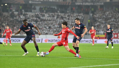 In Überzahl kämpft sich der SC Freiburg gegen den RB Salzburg zum mühsamen Sieg - Badische Zeitung