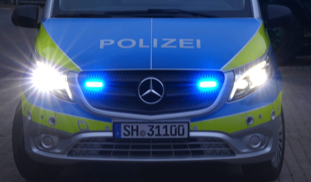 Überfall in Kiel: Ehepaar in den Keller eingesperrt