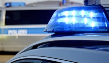 Riesengraffiti an Lärmschutzwand in Bannewitz: Polizei erwischt Verdächtigen