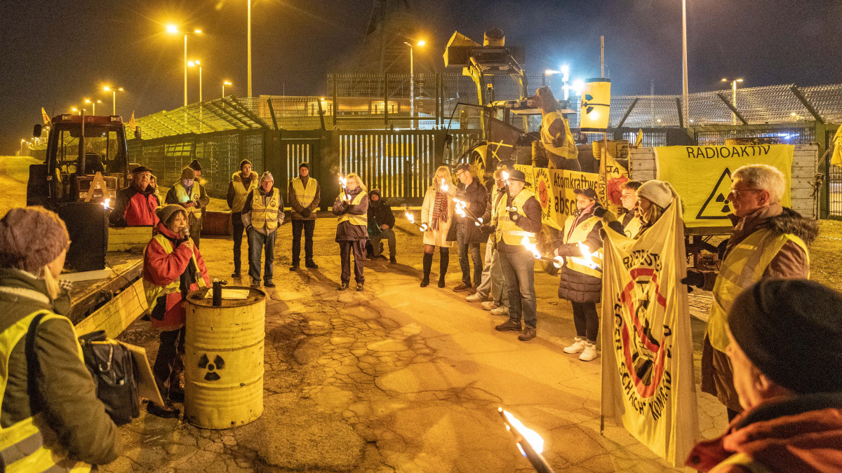 Salzgitter: Protest gegen Schacht Konrad - Kundgebung zum Jahresabschluss