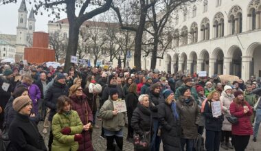 2.000 Menschen bei Demo für AfD-Verbotsverfahren in München