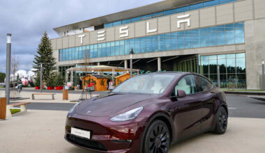 Tesla: Gehaltssprung im deutschen Werk | Geld