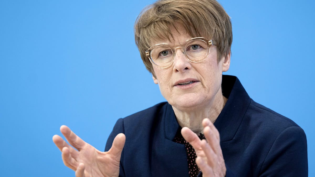 Veronika Grimm: „Unausgegorene Vorschläge“ – Wirtschaftsweise hält Erfolg der Rentenkommission für „völlig unmöglich“