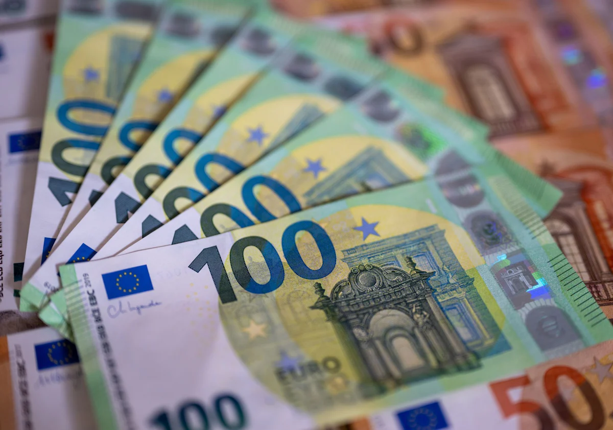 Ländlicher Raum - Konsum, Kirche, Gewerbe - EU-Millionen für Ortsentwicklung - Wirtschaft