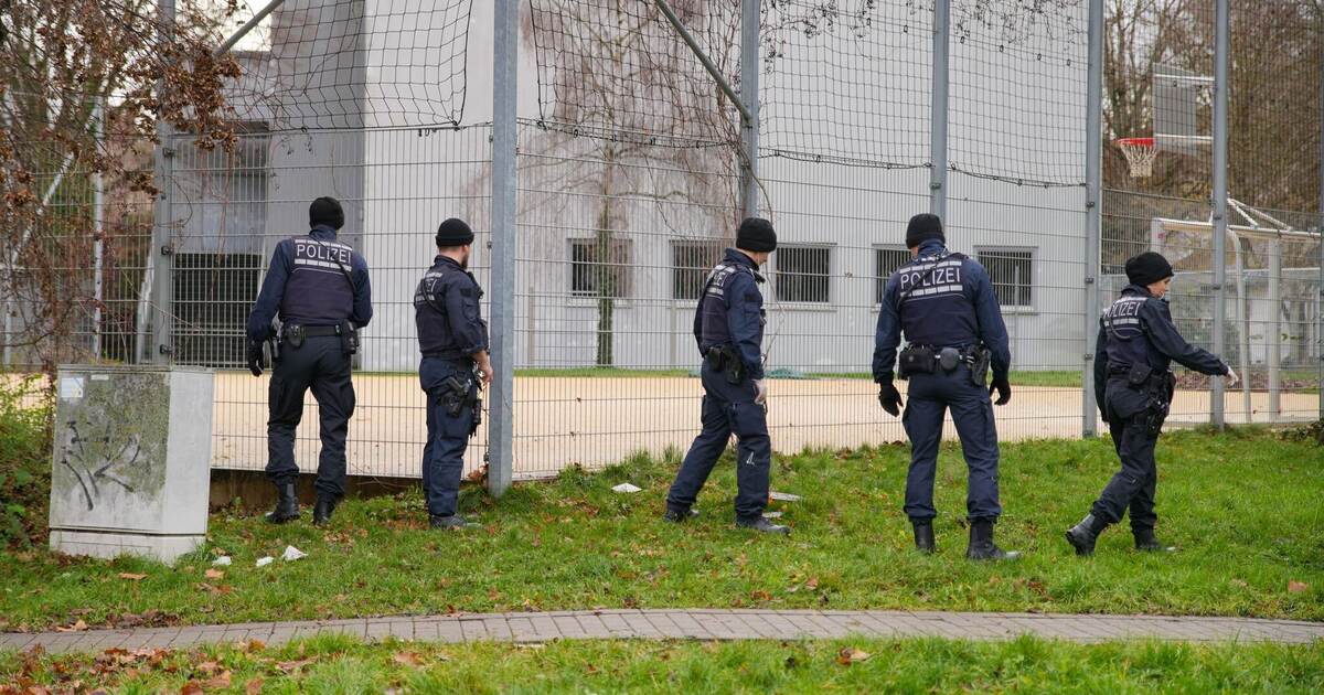 Schüsse auf Spielplatz: Auch 18-Jähriger in Haft - Baden-Württemberg