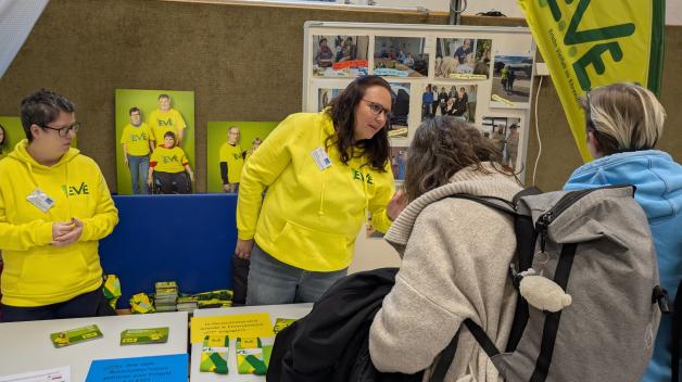 Der Marktstand war gut besucht