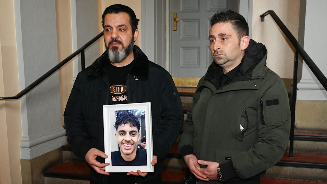 Junge fiel aus Hochhaus: Auf der Flucht vor Räubern stürzte Saif (15) in den Tod | Regional