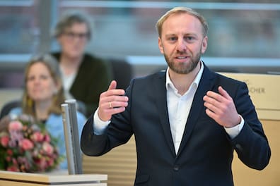 „Die lange Sperrung der B76 ist eine enorme Belastung für die gesamte Region“, erklärt der SPD-Landtagsabgeordnete Niclas Dürbrook.