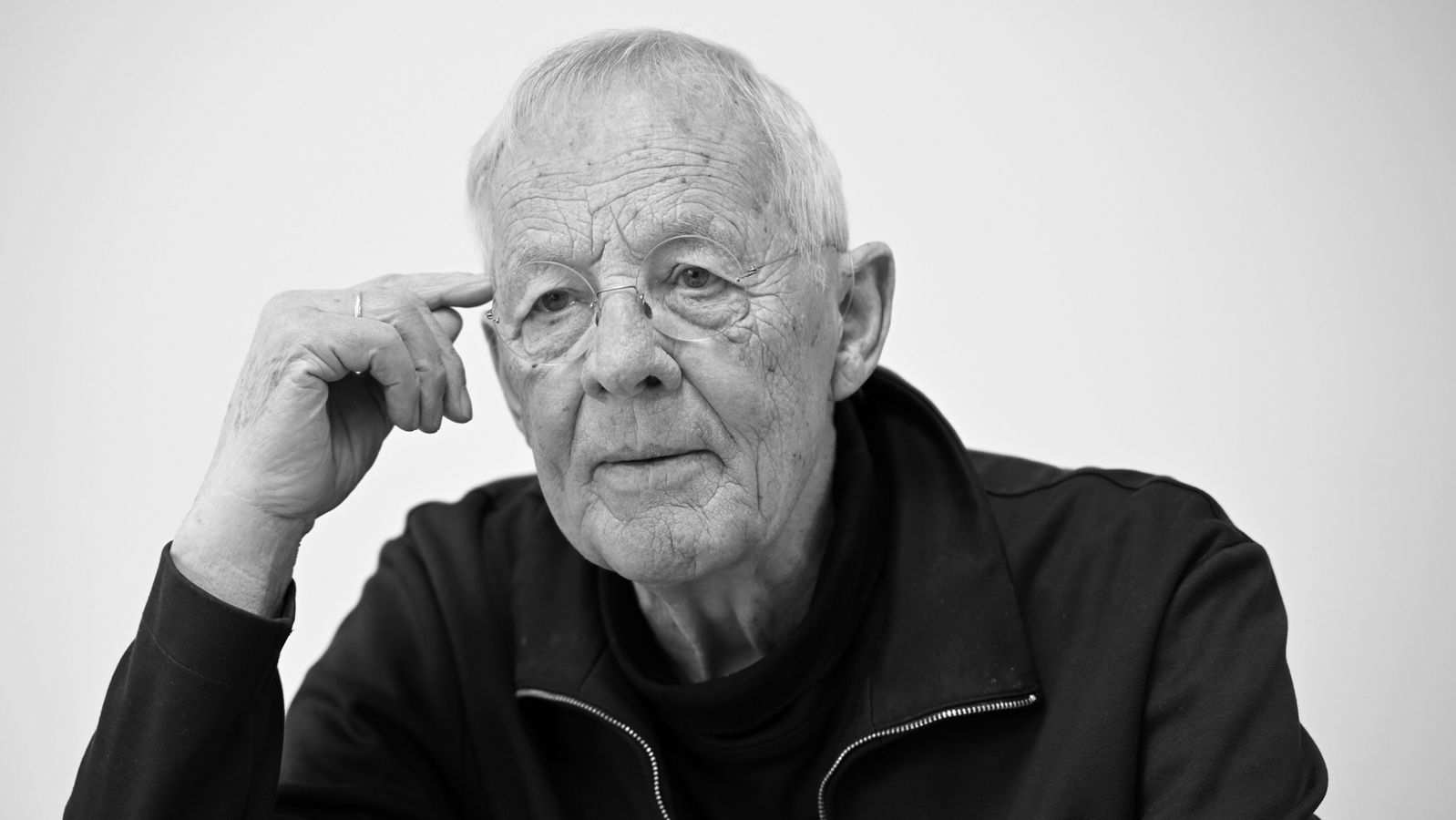 "In aller Freundschaft"-Schauspieler Rolf Becker ist tot