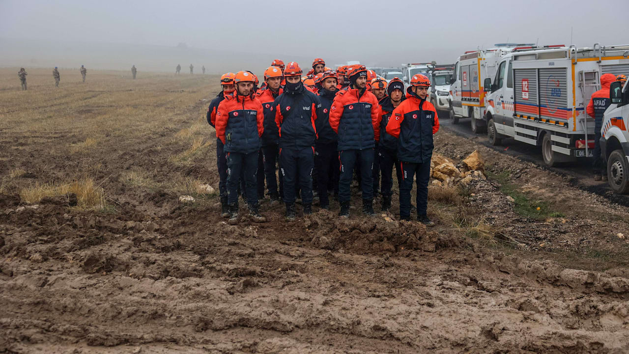 Libyscher Armeechef stirbt bei Flugzeugabsturz | Politik