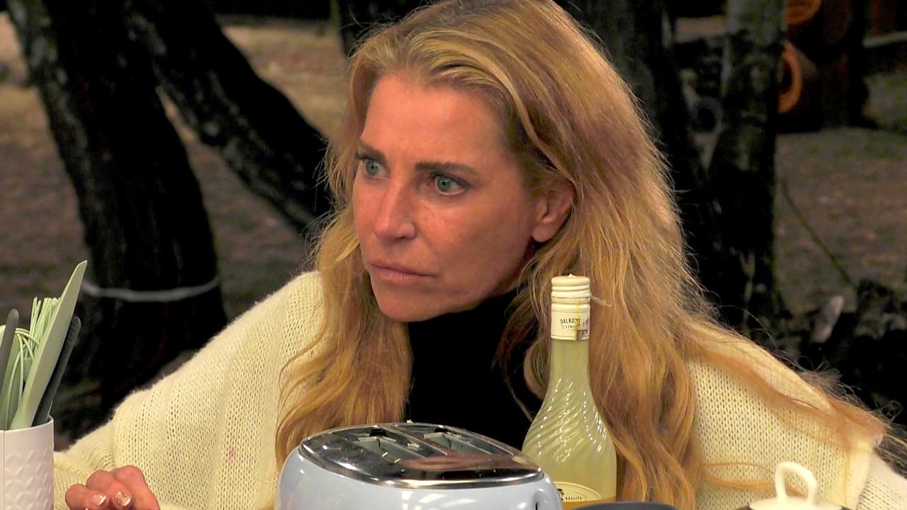 „Promihof“: Pfannkuchen-Zoff eskaliert | Unterhaltung