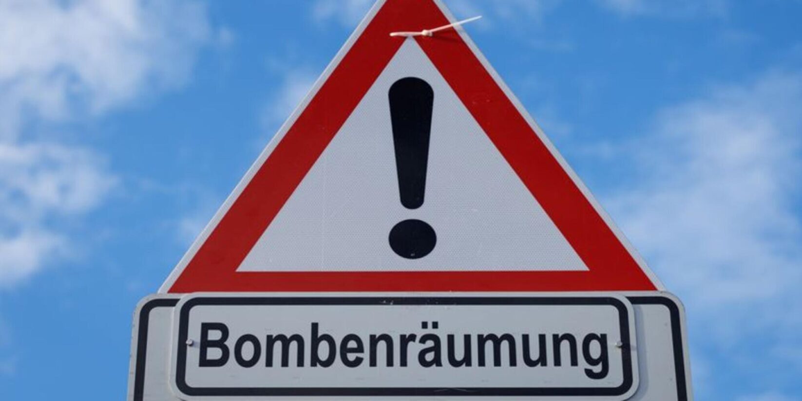 Bombenfund nahe A40 in Bochum gefunden: Sperrungen werden aufgehoben