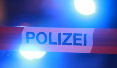 Dortmund: Anwohnerin beobachtet nächtlichen Polizei-Einsatz