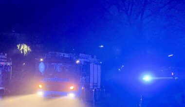 Kellerbrand Grullbad: Feuerwehr kämpft gegen Rauchentwicklung