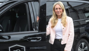 Katharina Widliczek geht mit Shuttle-Service eigenen Weg