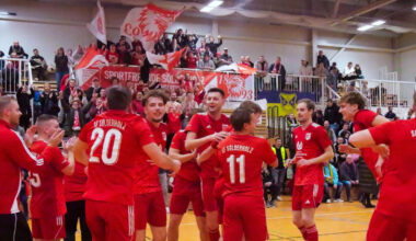 Hallenstadtmeisterschaft Dortmund: Favoriten kämpfen um Zwischenrunde