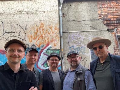 Mama Basuto, eine der ältesten Blues-Bands in Ostdeutschland, spielt zu Heiligabend im Tonelli's.