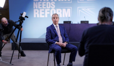 Nigel Farage, Scharfmacher in Grossbritannien? Von wegen! Seine Partei Reform UK ist in der Praxis viel gemässigter als angenommen, schreibt der Economist