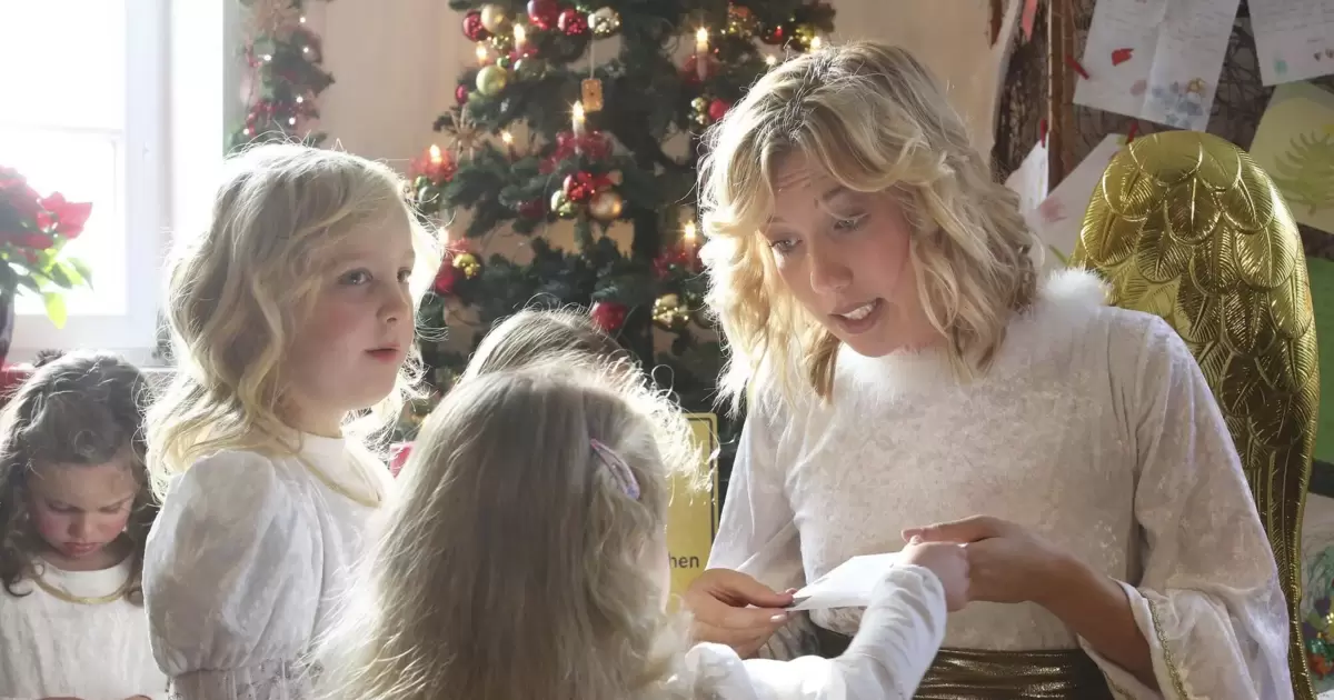 Briefe ans Christkind: Was sich die Ludwigshafener Prominenz wünscht - Ludwigshafen