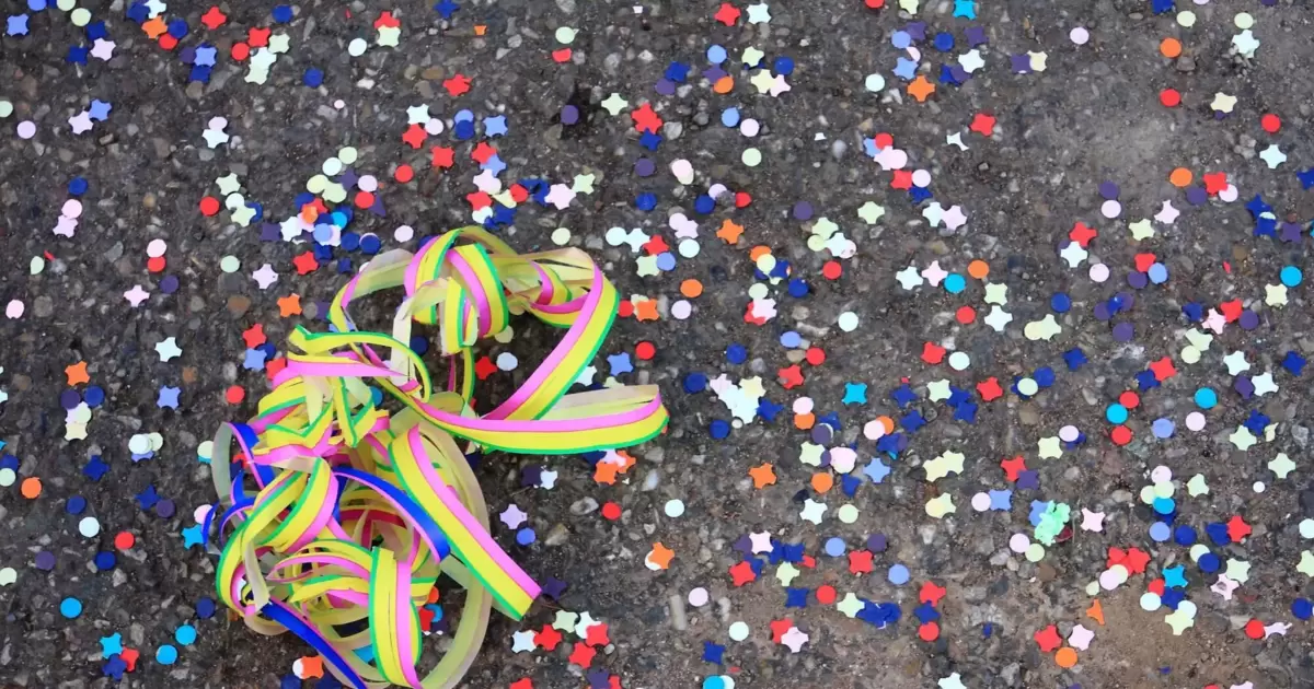 Guggemusik und Gardetanz: Hexenstart am Obertor - Weisenheim am Sand