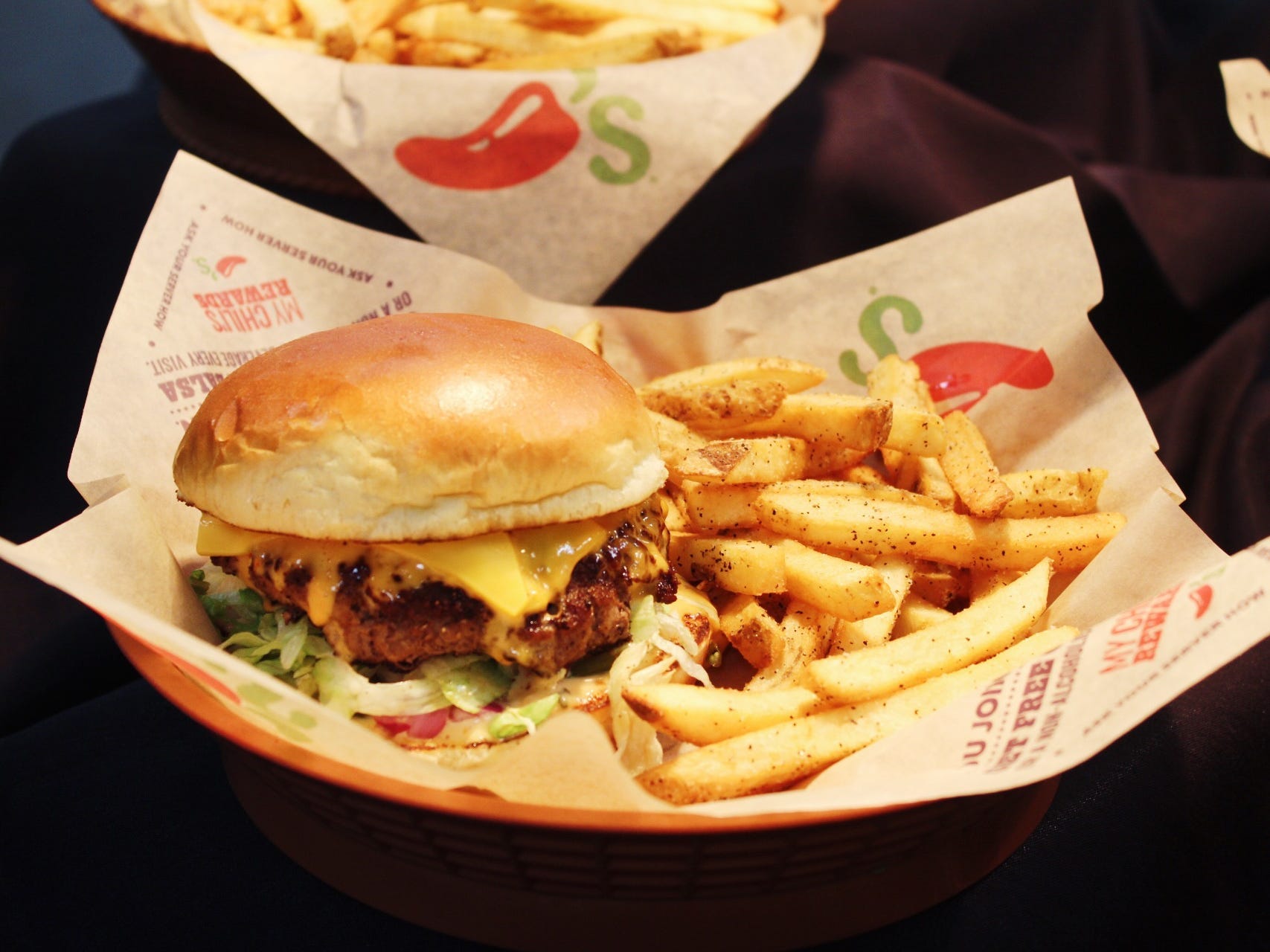 UNDER EMBARGO: Chili's Big Smasher burger
