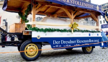 Festumzug und Riesen-Striezel: Dresden feiert Stollenfest