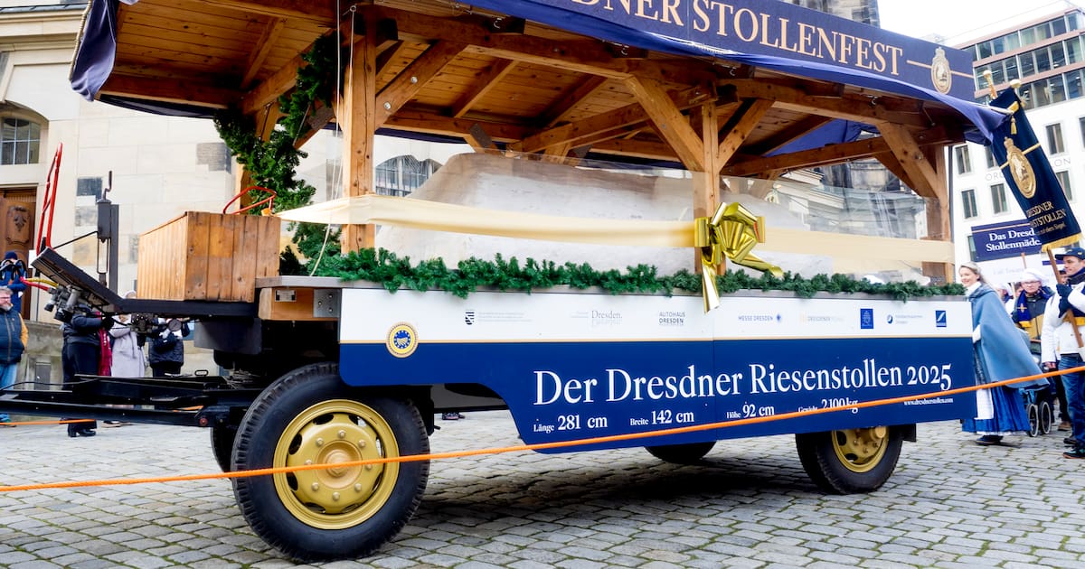 Festumzug und Riesen-Striezel: Dresden feiert Stollenfest