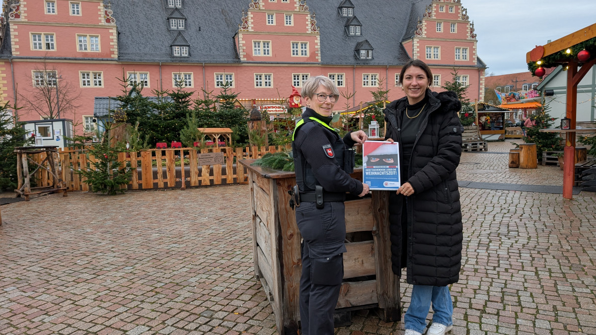 Taschendiebe auf dem Weihnachtsmarkt in Wolfenbüttel: Polizei klärt auf