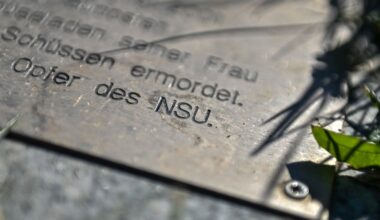 Prozess in Dresden: Anwältin vor Zschäpe-Aussage: Opferfamilien wollen Antworten