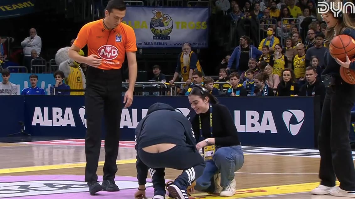 BBL-Skandal: Aufkleber-Drama schockiert Alba Berlin | Sportmix