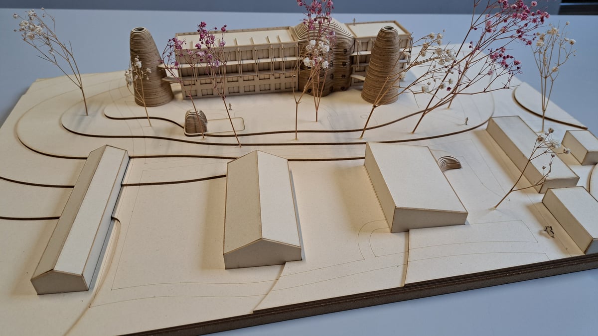 Architekturstudenten aus Aachen erforschen DDR-Plattenbauten