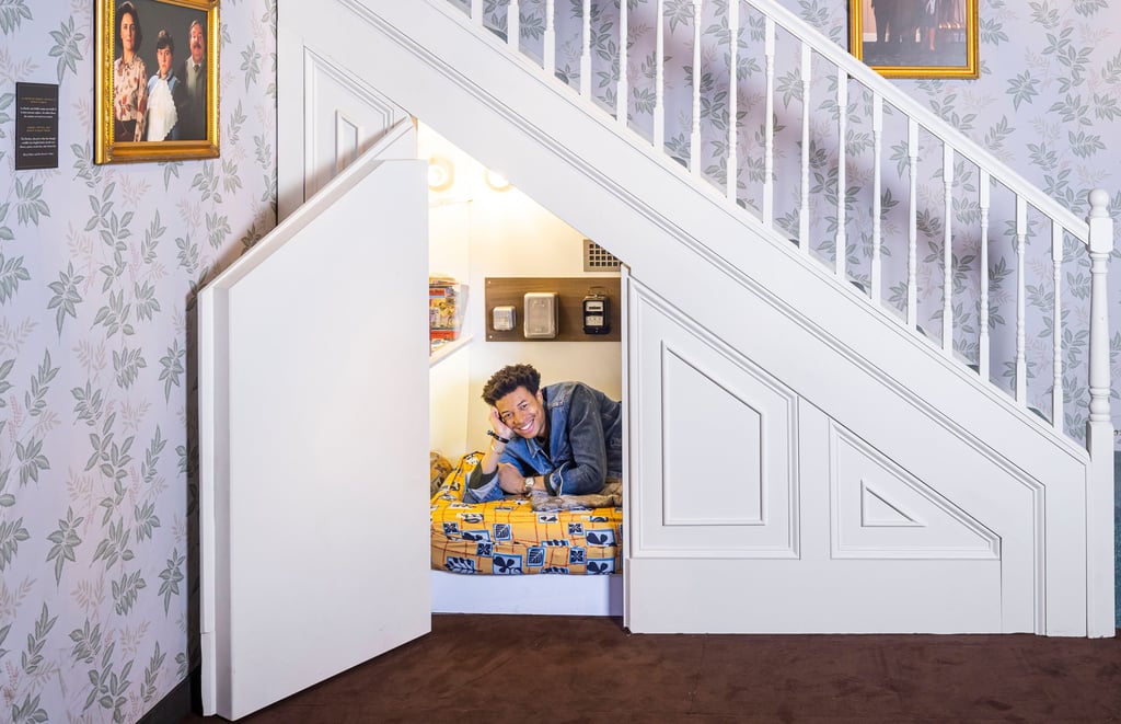 Einmal wohnen wie Harry Potter. Sein Zimmer unter der Treppen können Kinder in der Ausstellung in Dresden ab dem 19. Dezember testen.