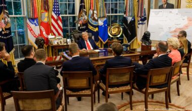 Wie Trumps Unterstützung für rechte Parteien Europa spaltet – DW – 13.12.2025