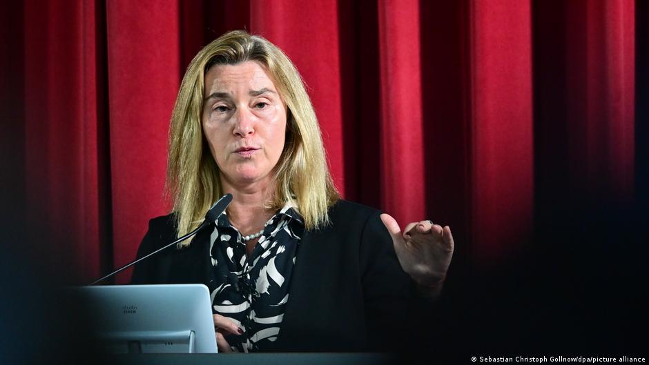Ex-EU-Außenbeauftragte Mogherini wegen Betrugs angeklagt – DW – 03.12.2025