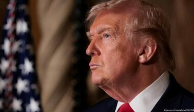 Trump meldet Angriffe der US-Armee auf IS in Nigeria – DW – 26.12.2025