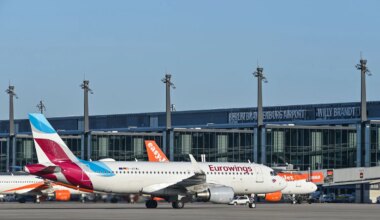 Flughafen Berlin-Brandenburg - Eurowings baut Angebot am Flughafen BER aus - Wirtschaft