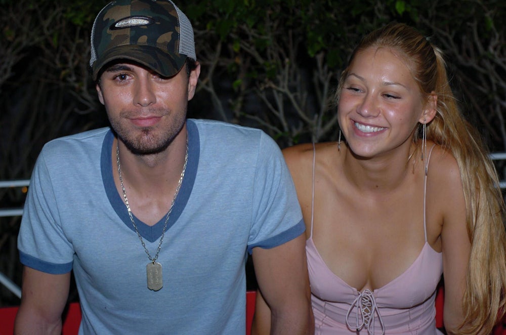 Enrique Iglesias und Anna Kurnikowa auf auf einem Bild aus dem Jahr 2013.