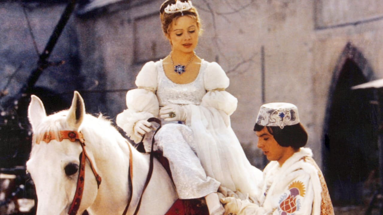 Wann läuft „Drei Haselnüsse für Aschenbrödel“? Alle Sendetermine 2025 | Unterhaltung