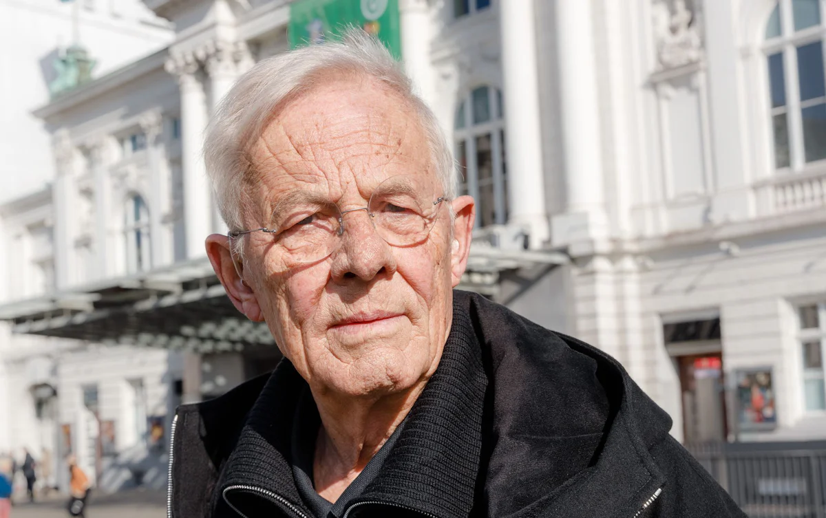 Hamburg - Trauerfeier für Schauspieler Rolf Becker am 7. Januar - Kultur