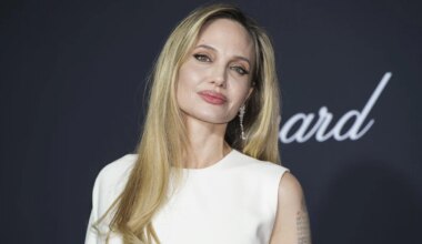 Promi-News: Angelina Jolie zeigt auf Fotos die Narben ihrer Brust-OP - Panorama