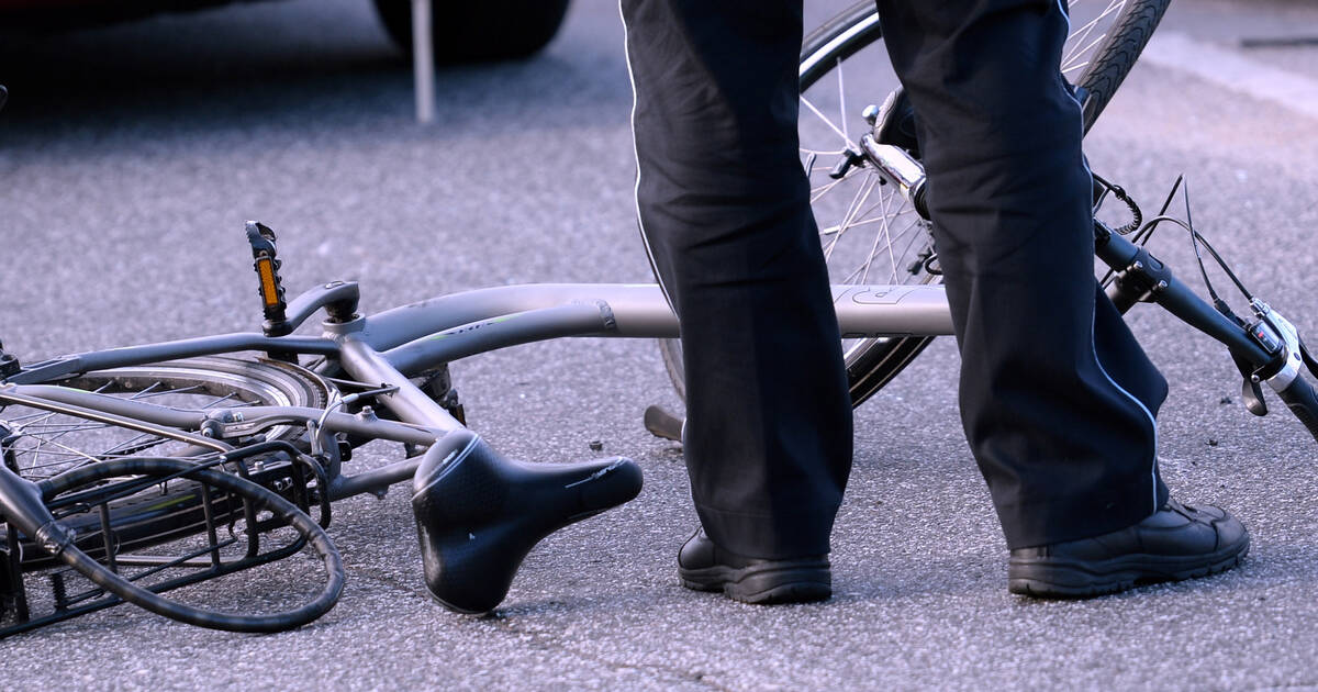 Mannheim: Zwei Radfahrer kollidieren frontal miteinander - Polizeiberichte aus Rhein-Neckar-Odenwald