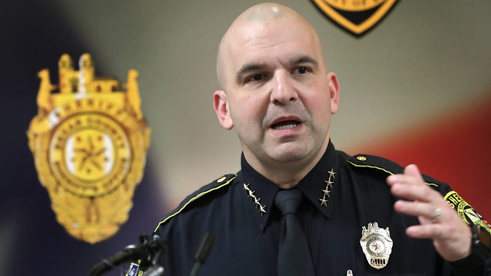 Er informierte die Öffentlichkeit: Sheriff Javier Salazar