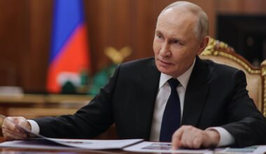 Schockzahlen aus dem Kreml: Putin muss zugeben: 2,3 Mio. Hilfs-Anträge wegen Krieg | Politik