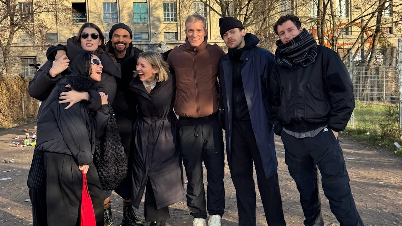 Erkennen Sie die Pop-Ikone?: Steht ein Weltstar am Berghain | Unterhaltung