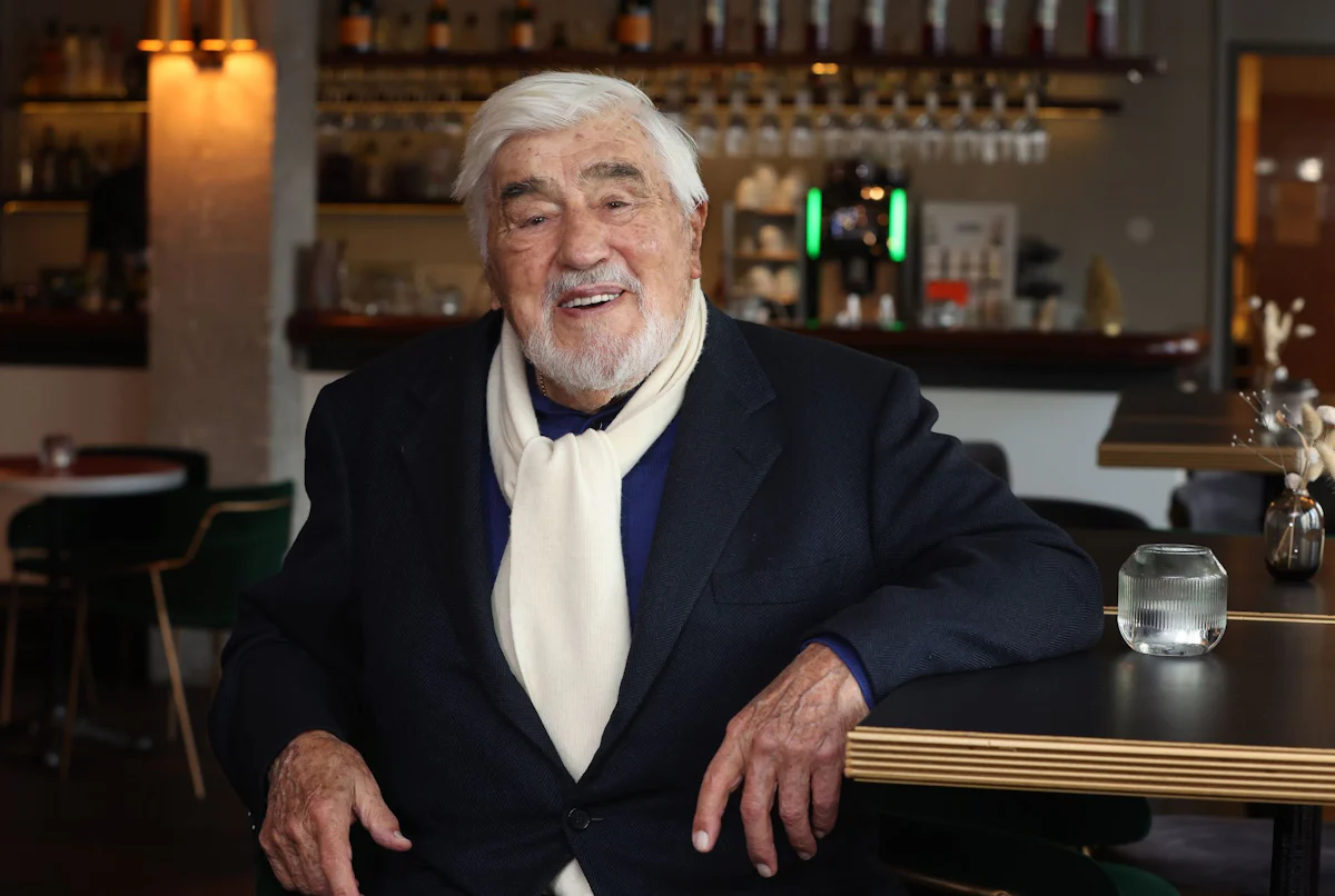 Leute - Mario Adorf: Lernte meine Frau über Brigitte Bardot kennen - Panorama