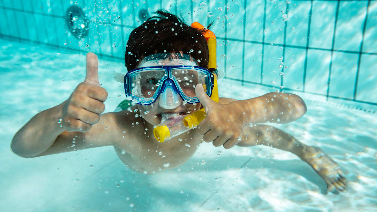 Schwimmen für Kinder: Mangelnde Schwimmfähigkeit – Hamburg verteilt Gutscheine an 19.000 Erstklässler