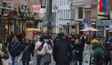 In Halles Innenstadt sind die Geschäfte auch am Sonntag geöffnet.