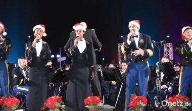 US-Army bringt mit Konzert ihrer Big Band Weihnachten in Grafenwöhrer Stadthalle
